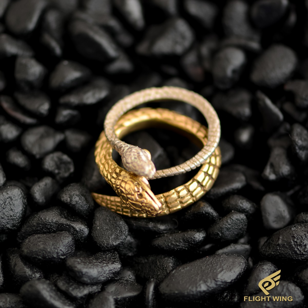 ストップライトスネークリング