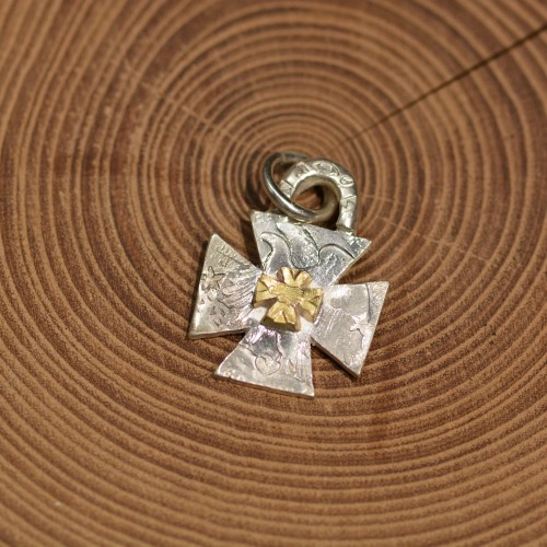 【新品】十字ゴールドポイントペンダント シルバーリングペンダント／高山 隆 Stop Light